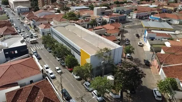 RUA CORONEL JOAQUIM PIZA, 402, CENTRO