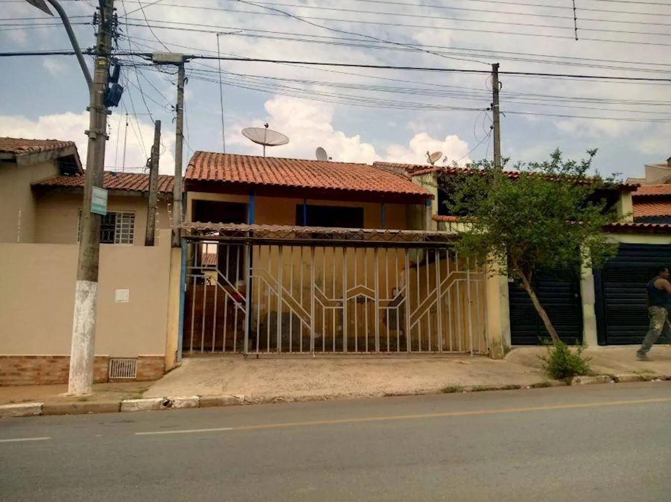 RUA PREFEITA CHIQUINHA RODRIGUES, 924, JARDIM PALMIRA, TATUÍ, SP, 18271-712