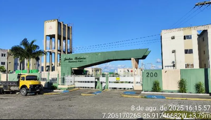 RUA JOSÉ FARIAS DA NÓBREGA, 200- APTO. 101, BL B