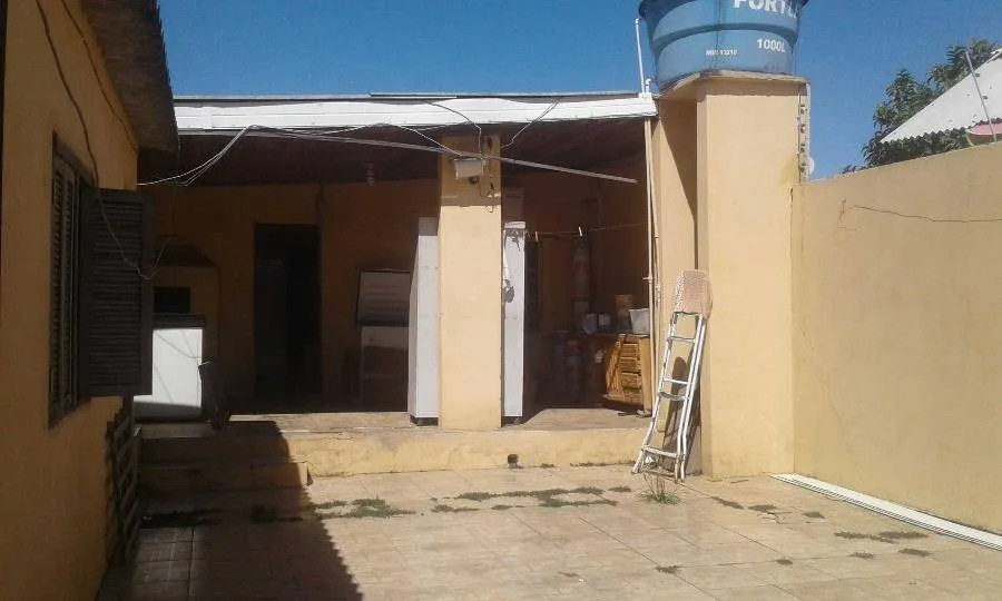 RUA NEY RIBEIRO FLORES, 752