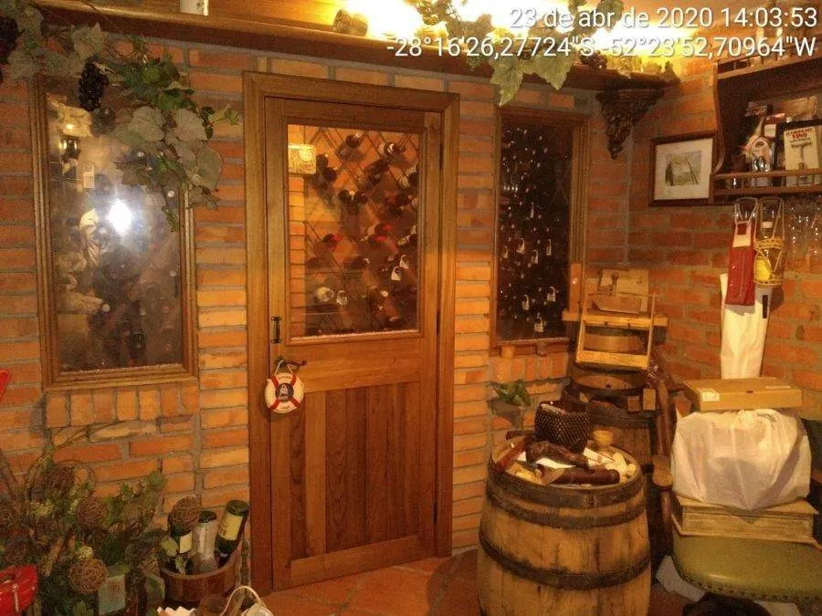 RUA ALFREDO CHAVES, 379